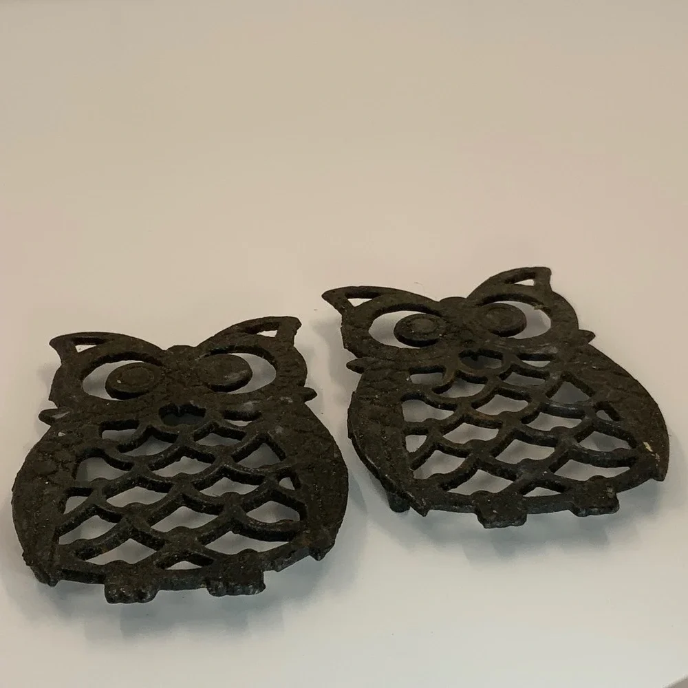 Vintage Unbranded Owl Trivet Set Cast Iron Black 5.5x4in